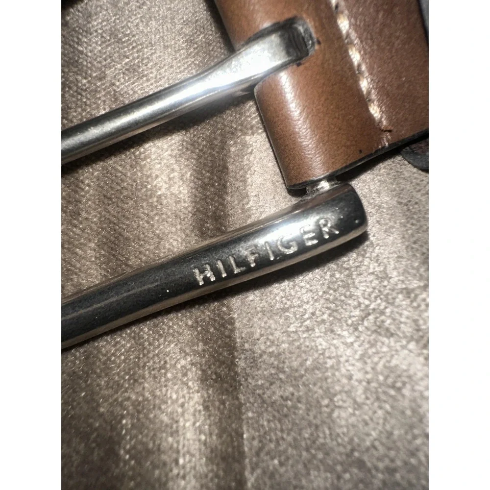 Tommy Hilfiger Belt Mens 36/90 Brown Imitation Leather Silver‎ Buckle Flag Logo